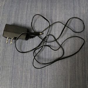Black Belkin Router Cord